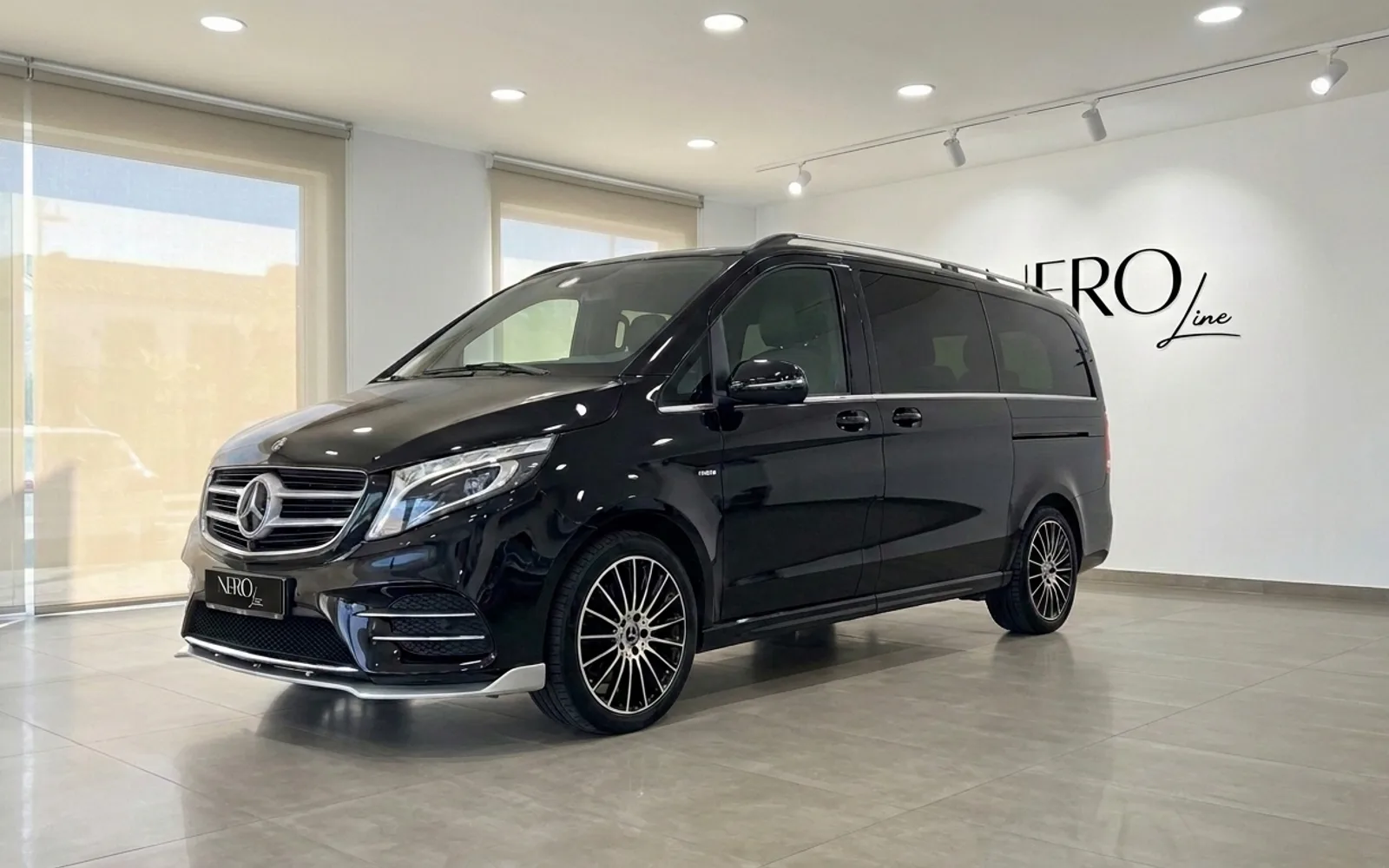 Mercedes-Benz V250d Hermes VIP