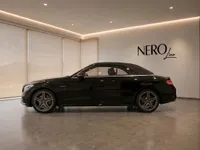 KI-generiertes Illustrationsbild des aufgeführten Modells; keine Fotografie des zugeteilten Fahrzeugs oder eines physischen Nero-Line-Showrooms. Lassen Sie sich das konkrete Fahrzeug schriftlich bestätigen.