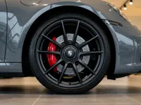 KI-generiertes Illustrationsbild des aufgeführten Modells; keine Fotografie des zugeteilten Fahrzeugs oder eines physischen Nero-Line-Showrooms. Lassen Sie sich das konkrete Fahrzeug schriftlich bestätigen.
