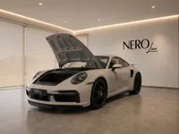등록된 모델의 AI 생성 예시 이미지이며, 배정 차량이나 실제 Nero Line 쇼룸을 촬영한 사진이 아닙니다. 정확한 차량을 서면으로 확인해 주세요.