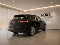 등록된 모델의 AI 생성 예시 이미지이며, 배정 차량이나 실제 Nero Line 쇼룸을 촬영한 사진이 아닙니다. 정확한 차량을 서면으로 확인해 주세요.
