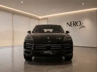 등록된 모델의 AI 생성 예시 이미지이며, 배정 차량이나 실제 Nero Line 쇼룸을 촬영한 사진이 아닙니다. 정확한 차량을 서면으로 확인해 주세요.