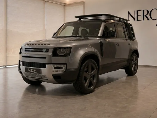 Land Rover Defender 130