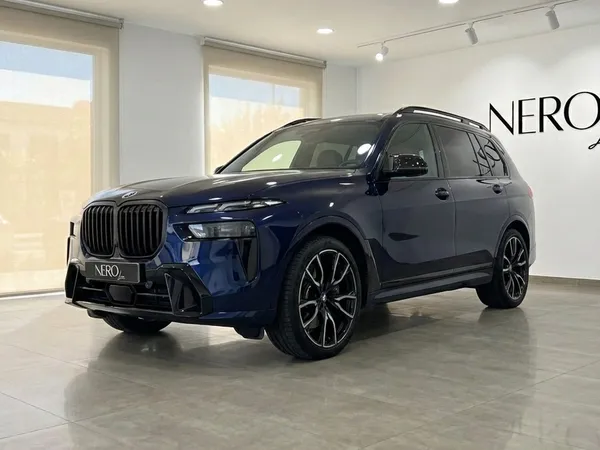 BMW X7 M60i
