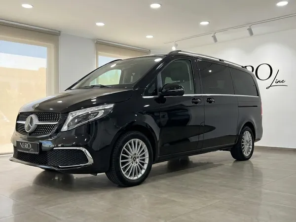 Mercedes-Benz V300