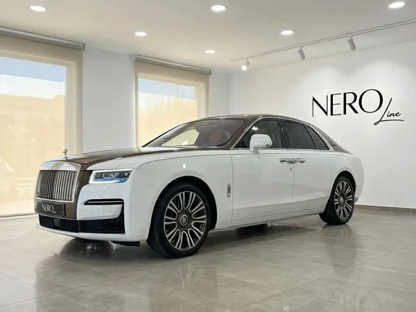 Rolls-Royce Ghost Amber Roads