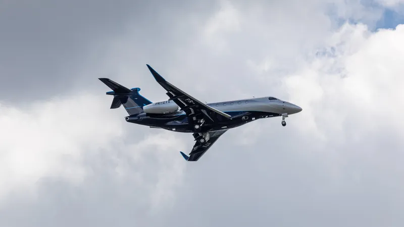 バルセロナへのプライベートジェット：2026年チャーターガイド（ルート、機種、費用）