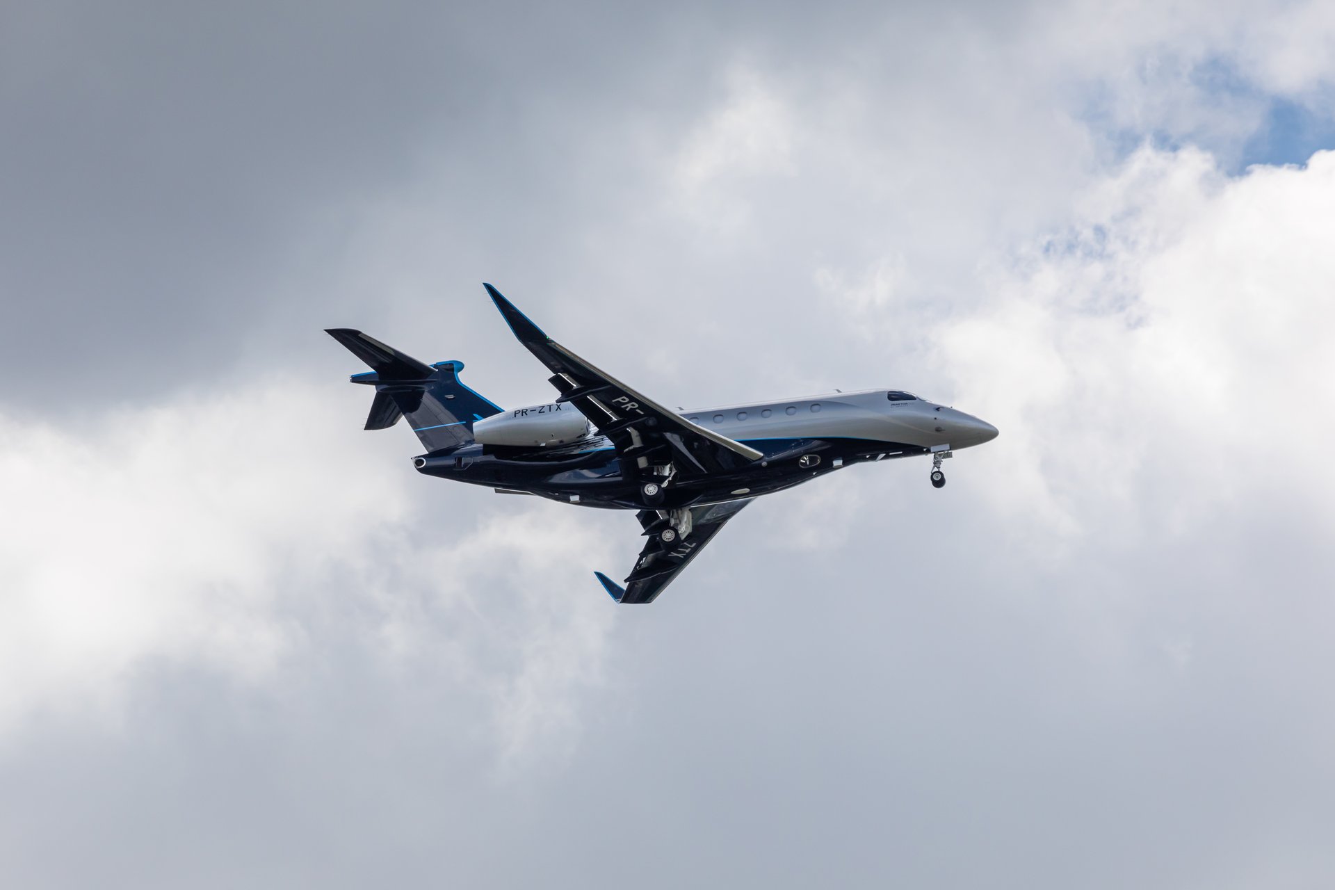 Private Jet to Barcelona: The 2026 Charter Guide (Routes, Aircraft, Costs)
