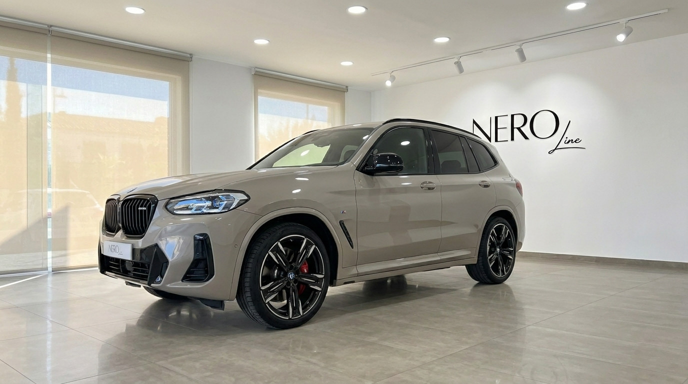 BMW X3 M50i xDrive — Front three-quarter view The Gloss Dune Grey 2025 BMW X3 M50i xDrive is shown from a front three-quarter angle in a showroom in Marbella.
