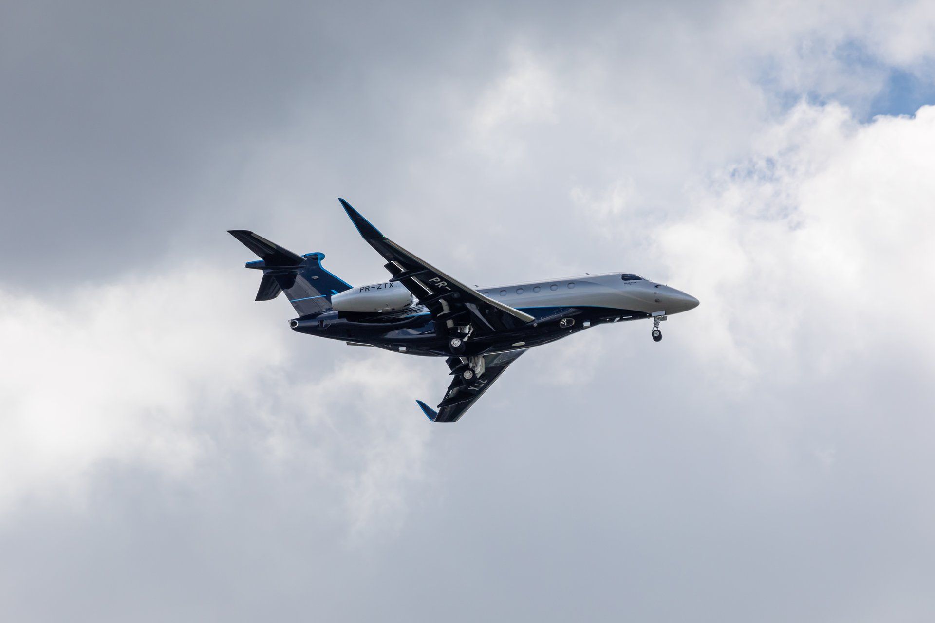 Private Jet to Barcelona: The 2026 Charter Guide (Routes, Aircraft, Costs)